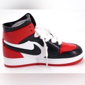 AJ1 High Top Tennis Shoe Bluetooth Speaker Black Red White New in Box